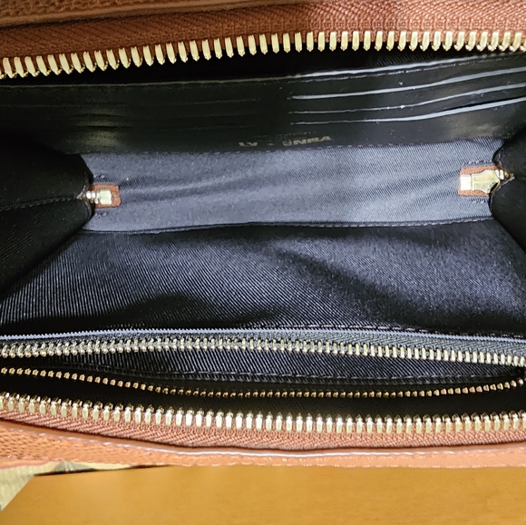 Mens LV X NBA Soft Trunk Wearable Wallet - Picture 13 of 16